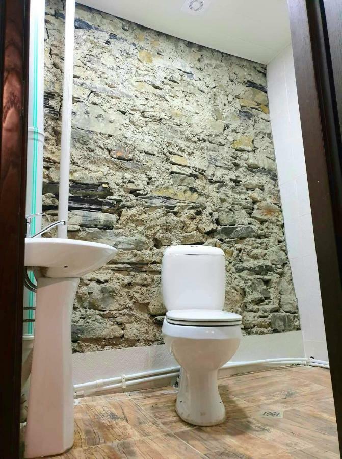 Panorama Guesthouse Mata C. Adishi Dış mekan fotoğraf